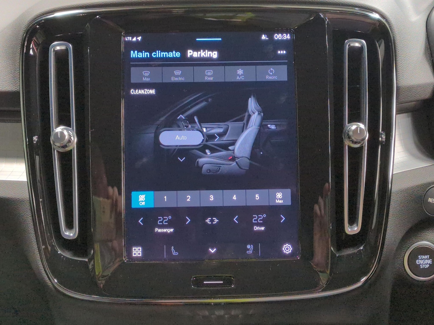 Used Volvo XC40 2023 for sale - 76519556: Photo 18