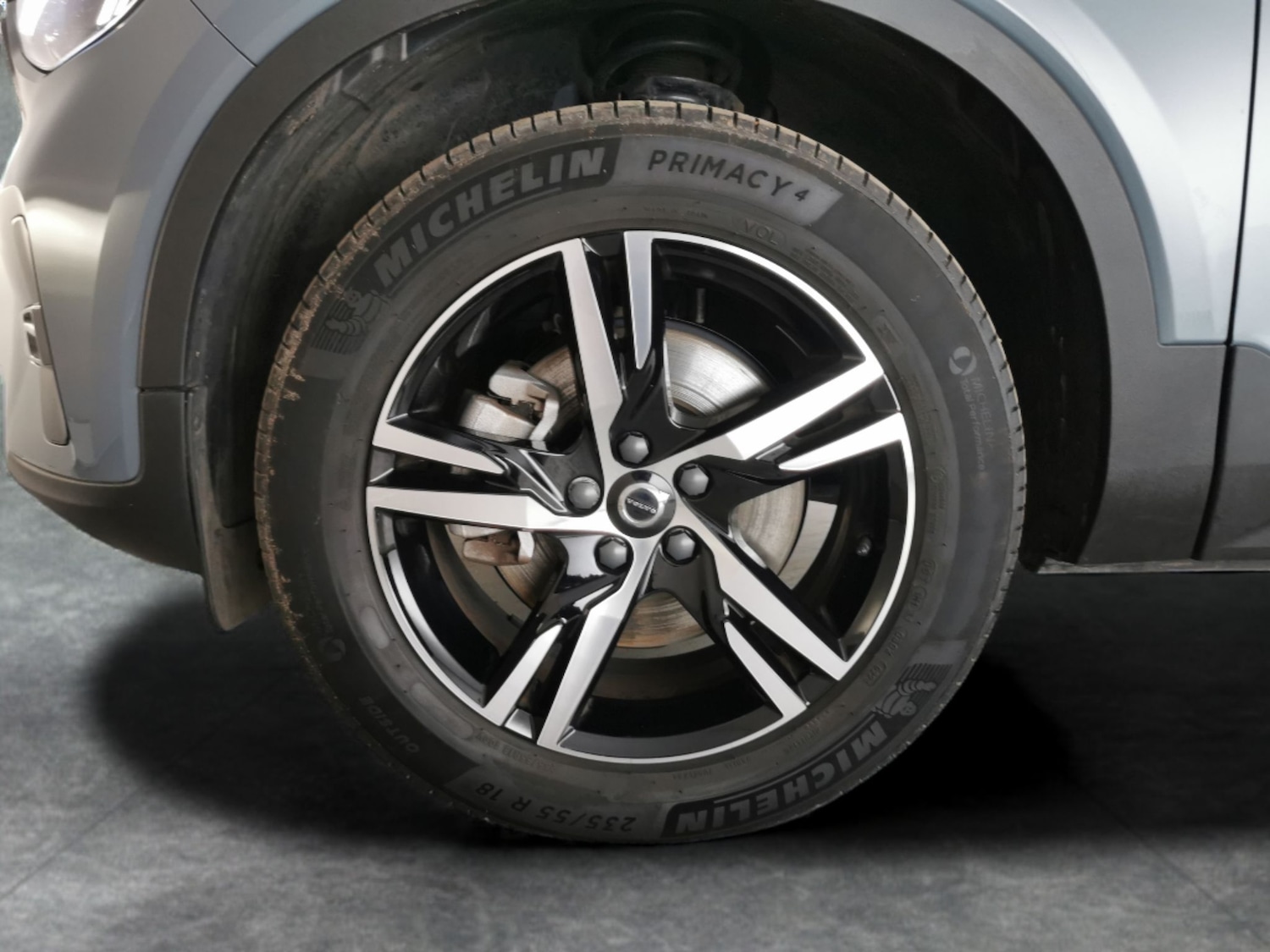 Used Volvo XC40 2023 for sale - 76519556: Photo 25