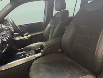 Used Mercedes-Benz GLB 2023 for sale - 76851447: Photo