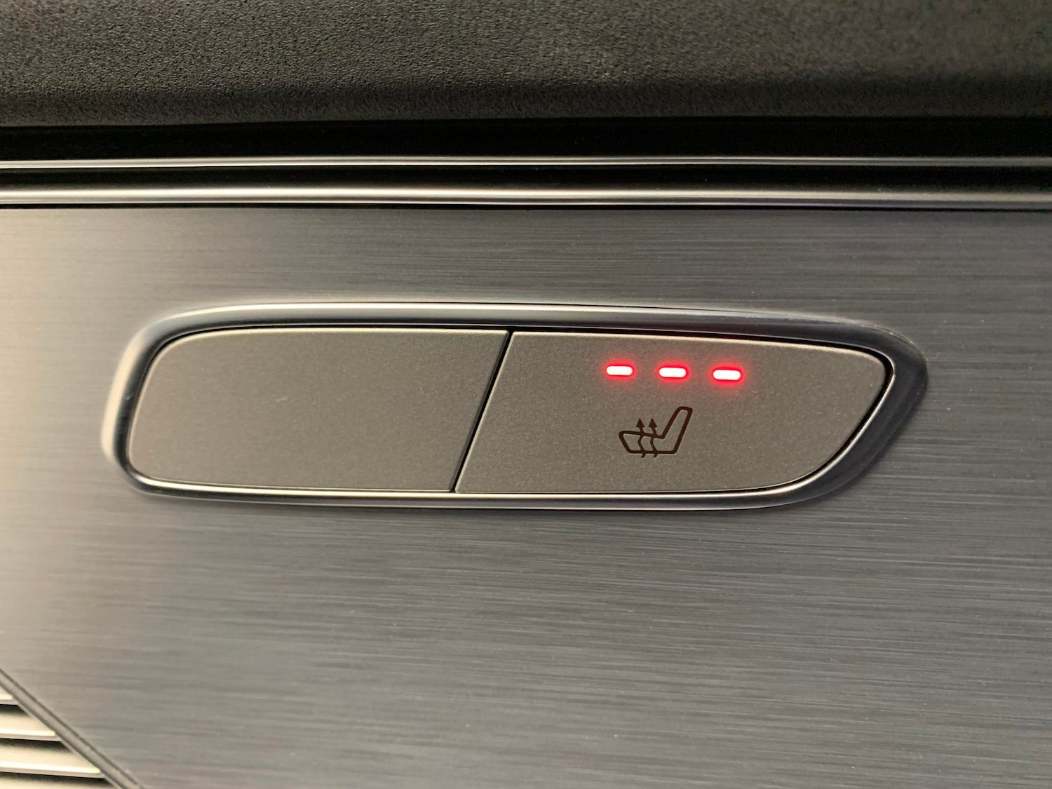 Used Mercedes-Benz EQC 2022 for sale - 76515153: Photo 25