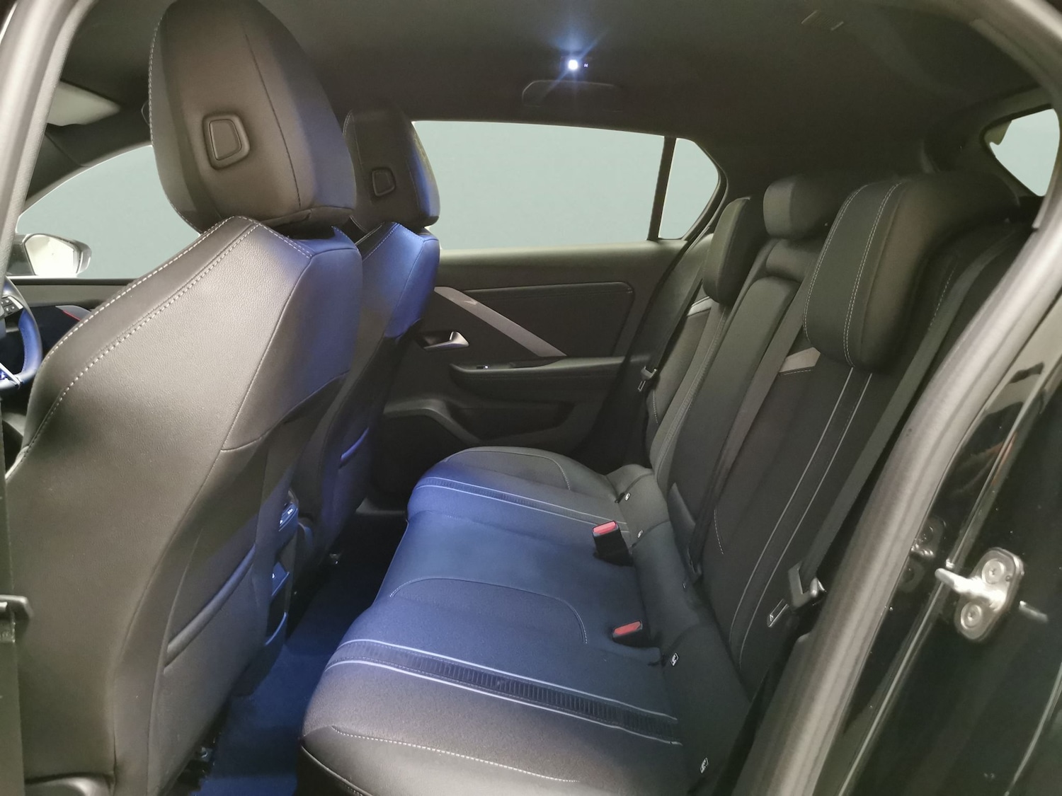 Used Vauxhall Astra 2023 for sale - 77055801: Photo 26