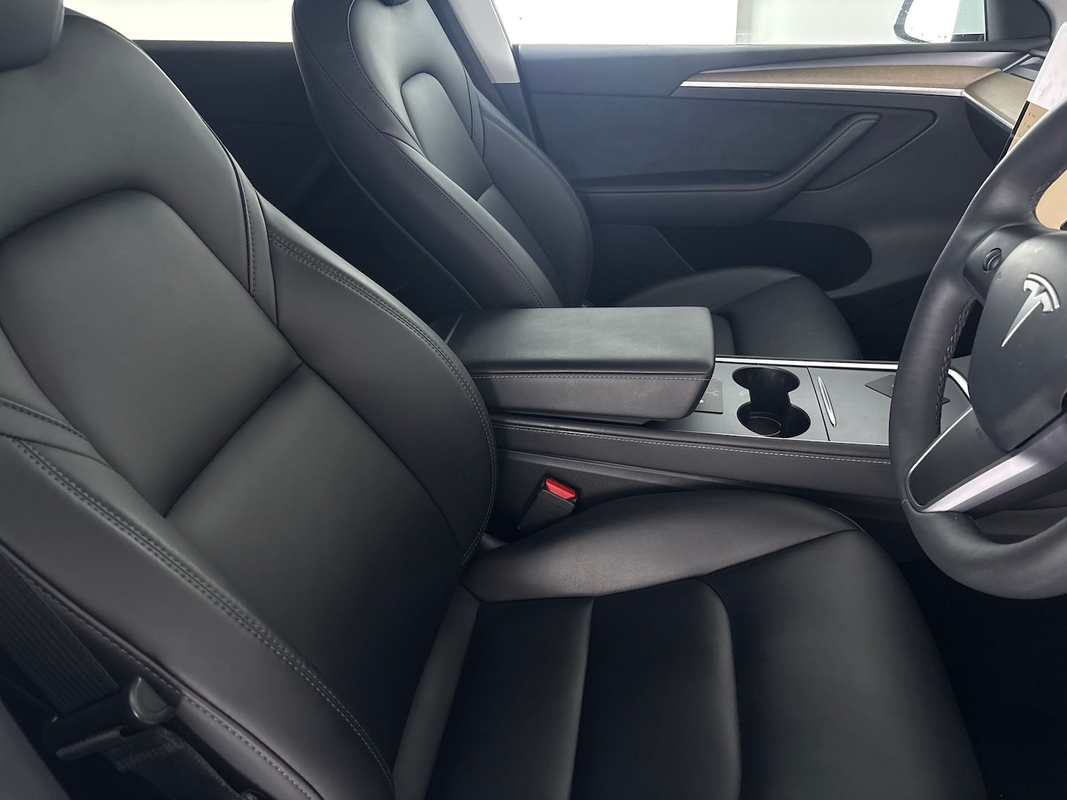 Used Tesla Model Y 2022 for sale - 77617548: Photo 8