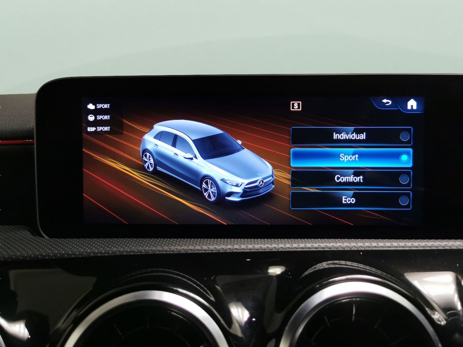 Used Mercedes-Benz A-Class 2019 for sale - 78001003: Photo 16