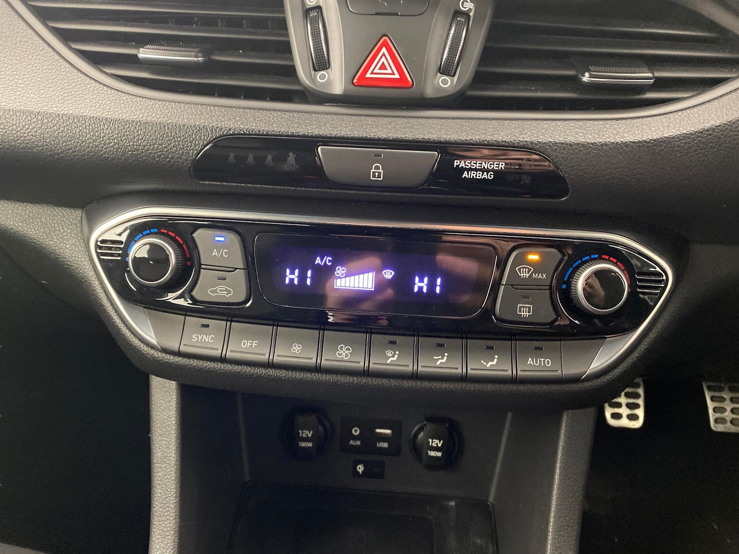 Used Hyundai i30 2019 for sale - 76862123: Photo 17