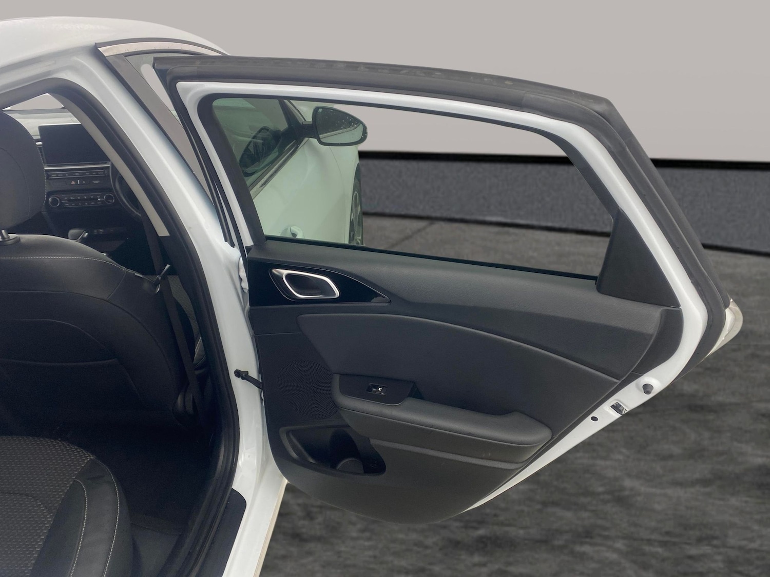 Used Kia Ceed 2019 for sale - 77350806: Photo 28