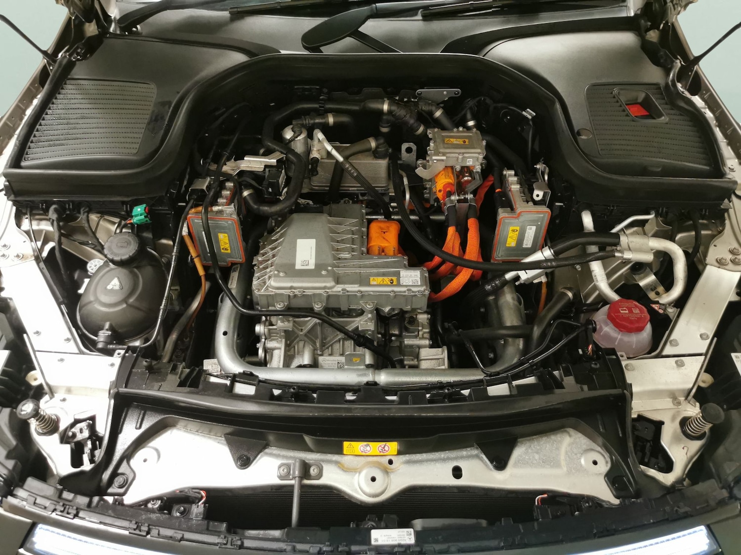 Used Mercedes-Benz EQC 2022 for sale - 76542639: Photo 32