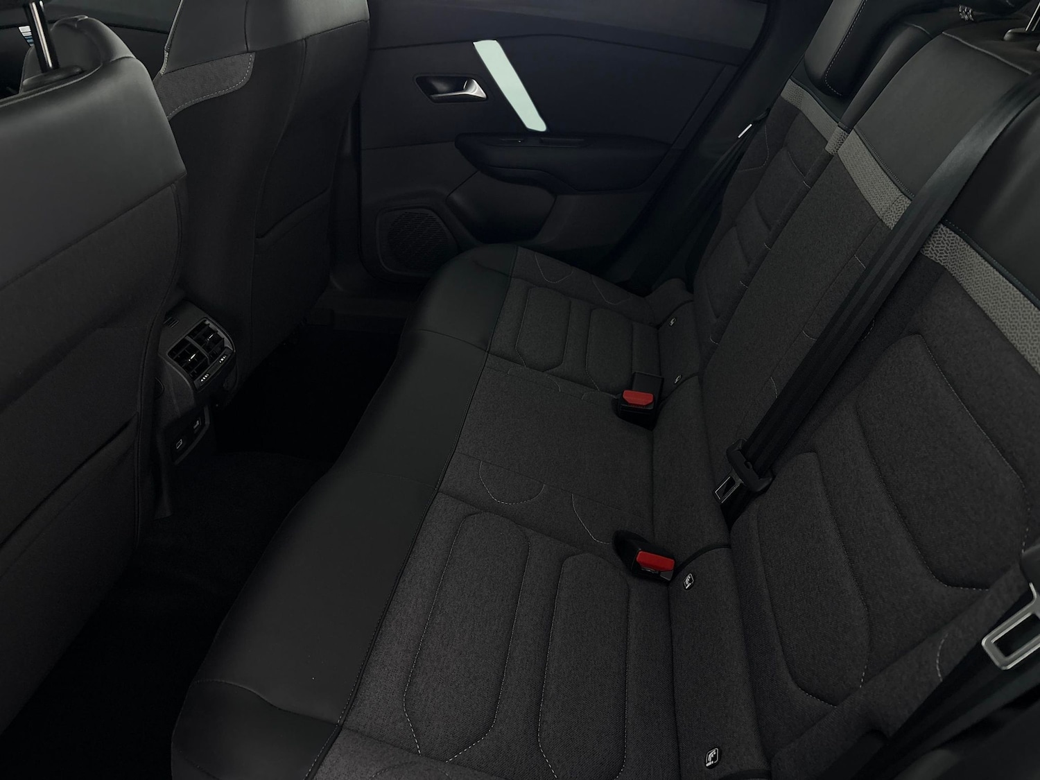 Used Citroen C4 2022 for sale - 76459404: Photo 33