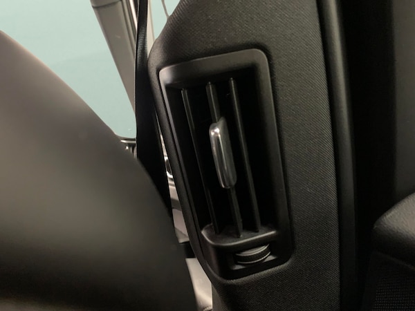 Used Volvo XC60 2019 for sale - 76312750: Photo 19
