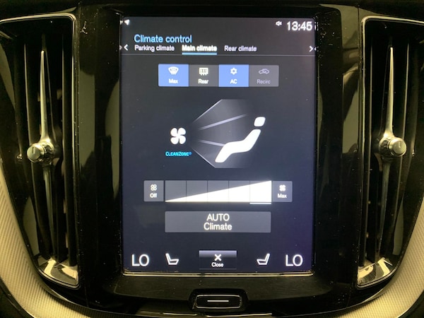 Used Volvo XC60 2019 for sale - 76312750: Photo 22