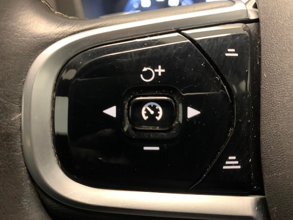 Used Volvo XC60 2019 for sale - 76312750: Photo 28