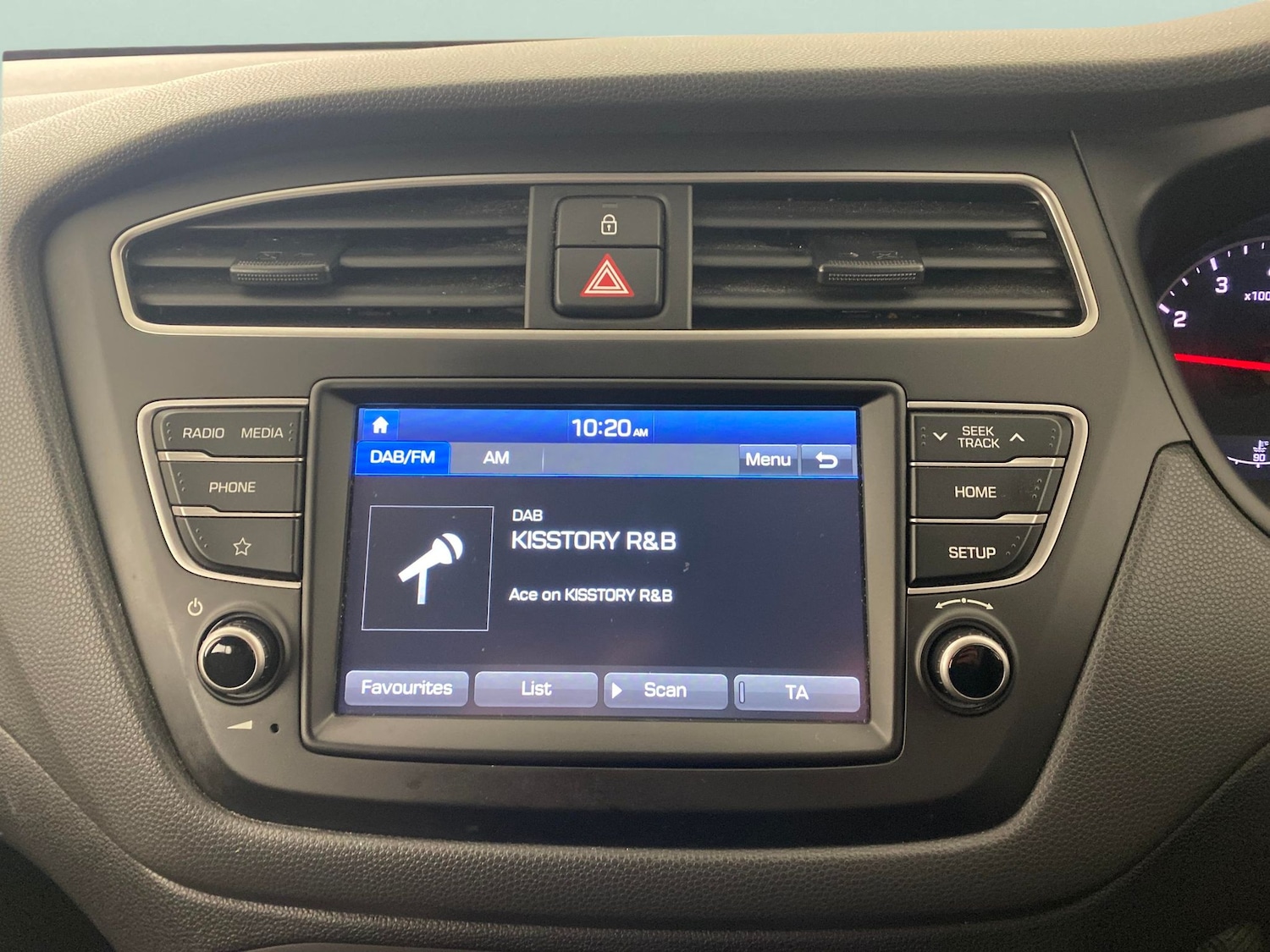 Used Hyundai i20 2019 for sale - 76719895: Photo 5