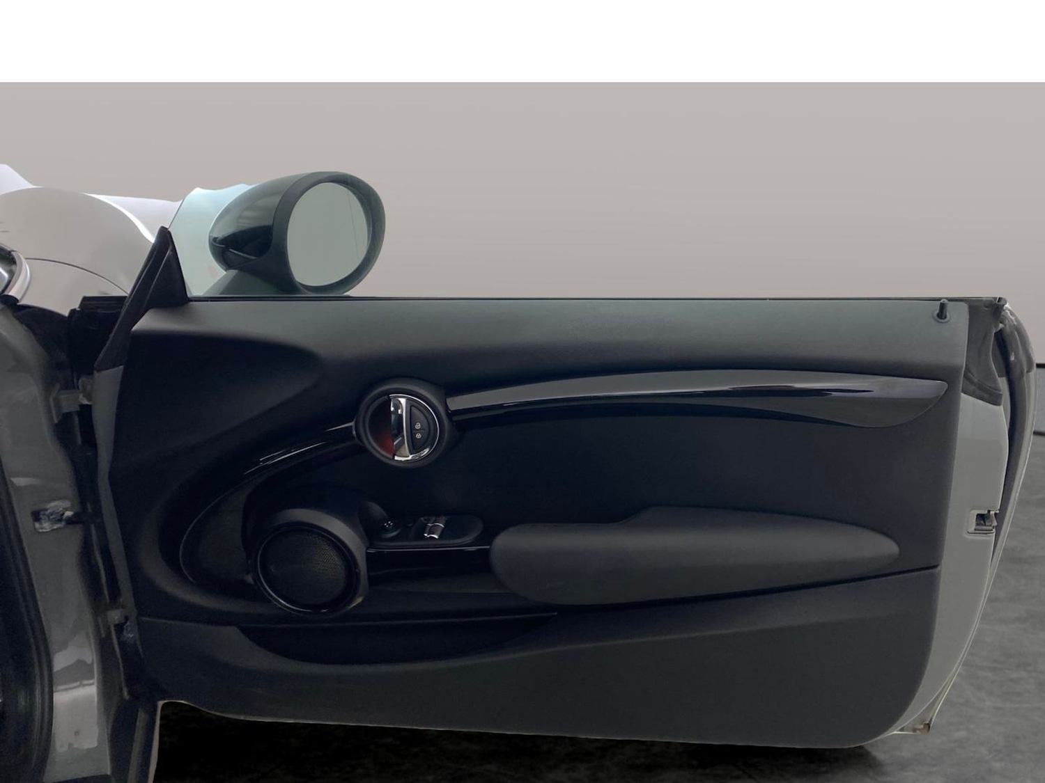 Used MINI Hatch 2018 for sale - 76719870: Photo 24