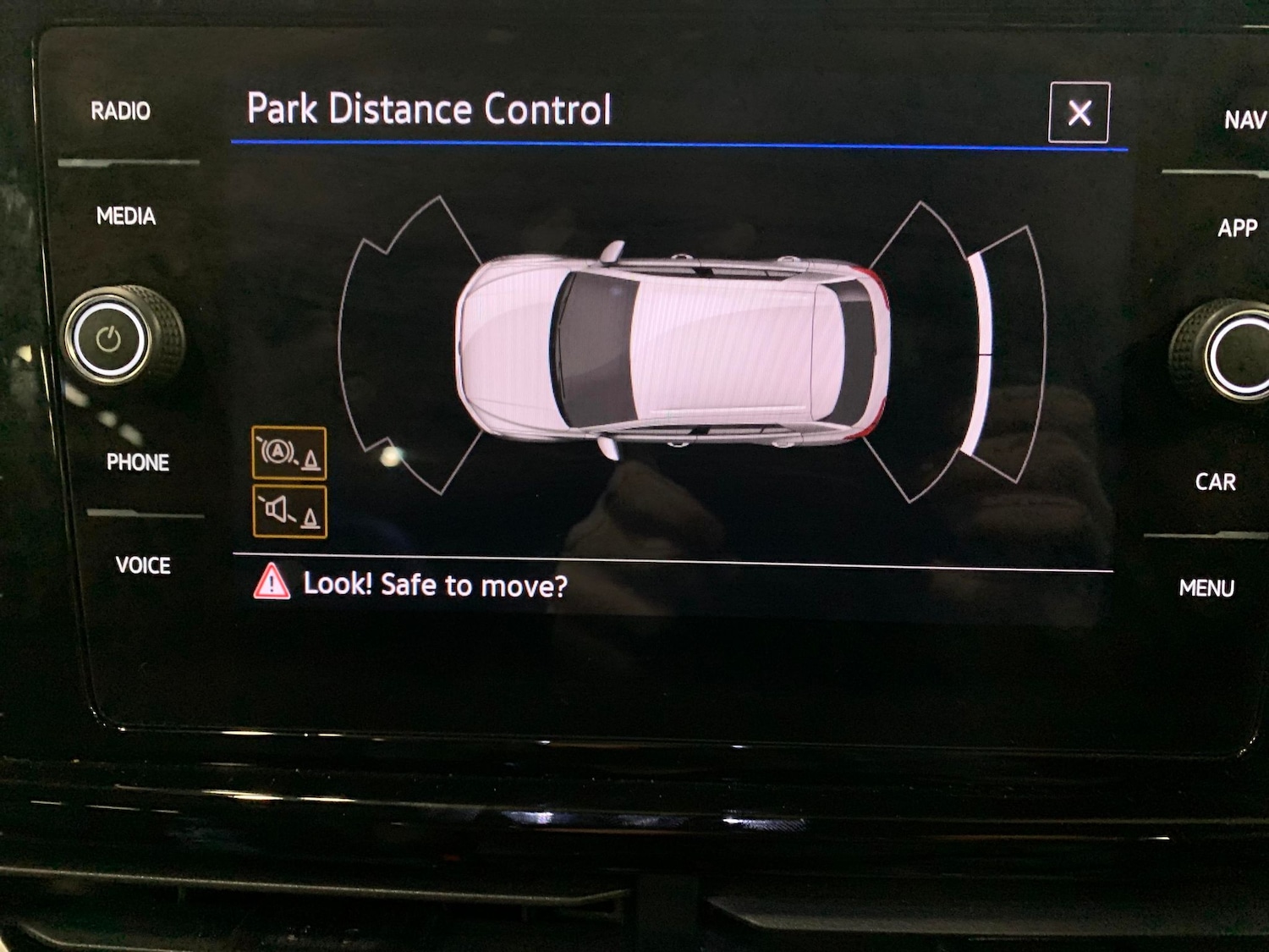 Used Volkswagen T-Roc 2023 for sale - 76931926: Photo 17