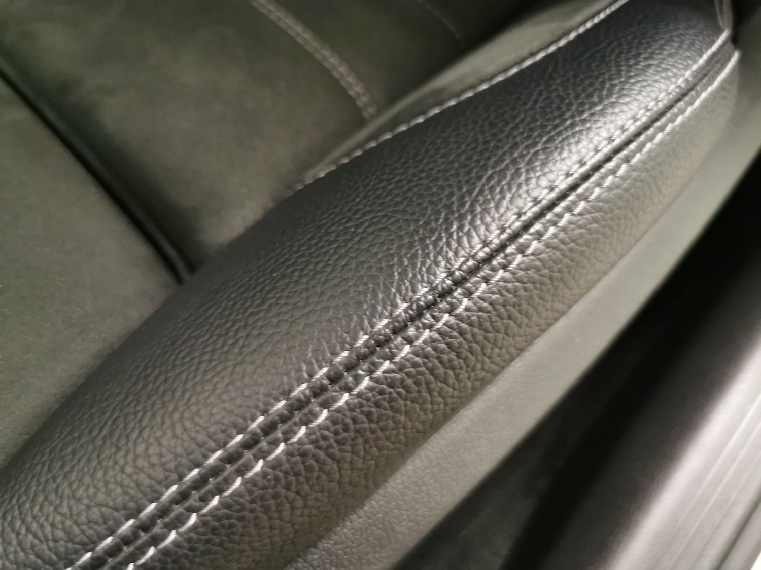 Used Mercedes-Benz C Class 2019 for sale - 76788737: Photo 7