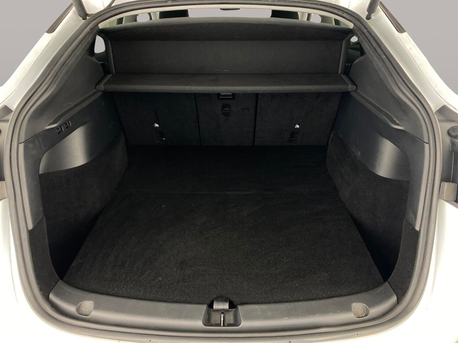 Used Tesla Model Y 2023 for sale - 78163633: Photo 8