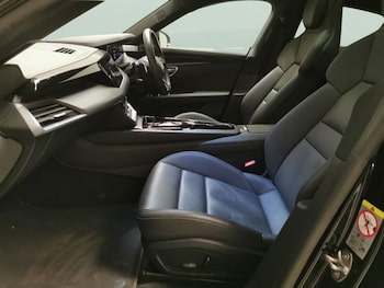 Used Audi e-tron GT 2022 for sale - 79308944: Photo