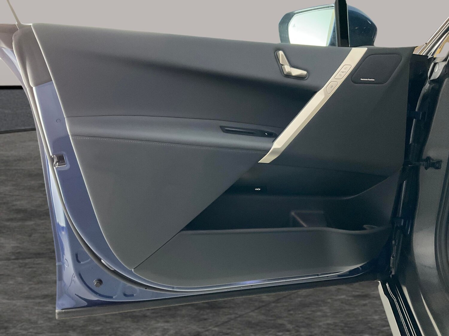 Used BMW iX 2022 for sale - 78104017: Photo 30