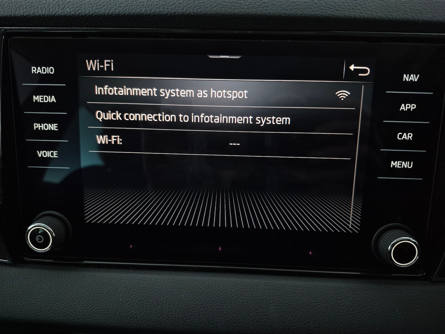 Used Skoda Karoq 2023 for sale - 77984648: Photo 15