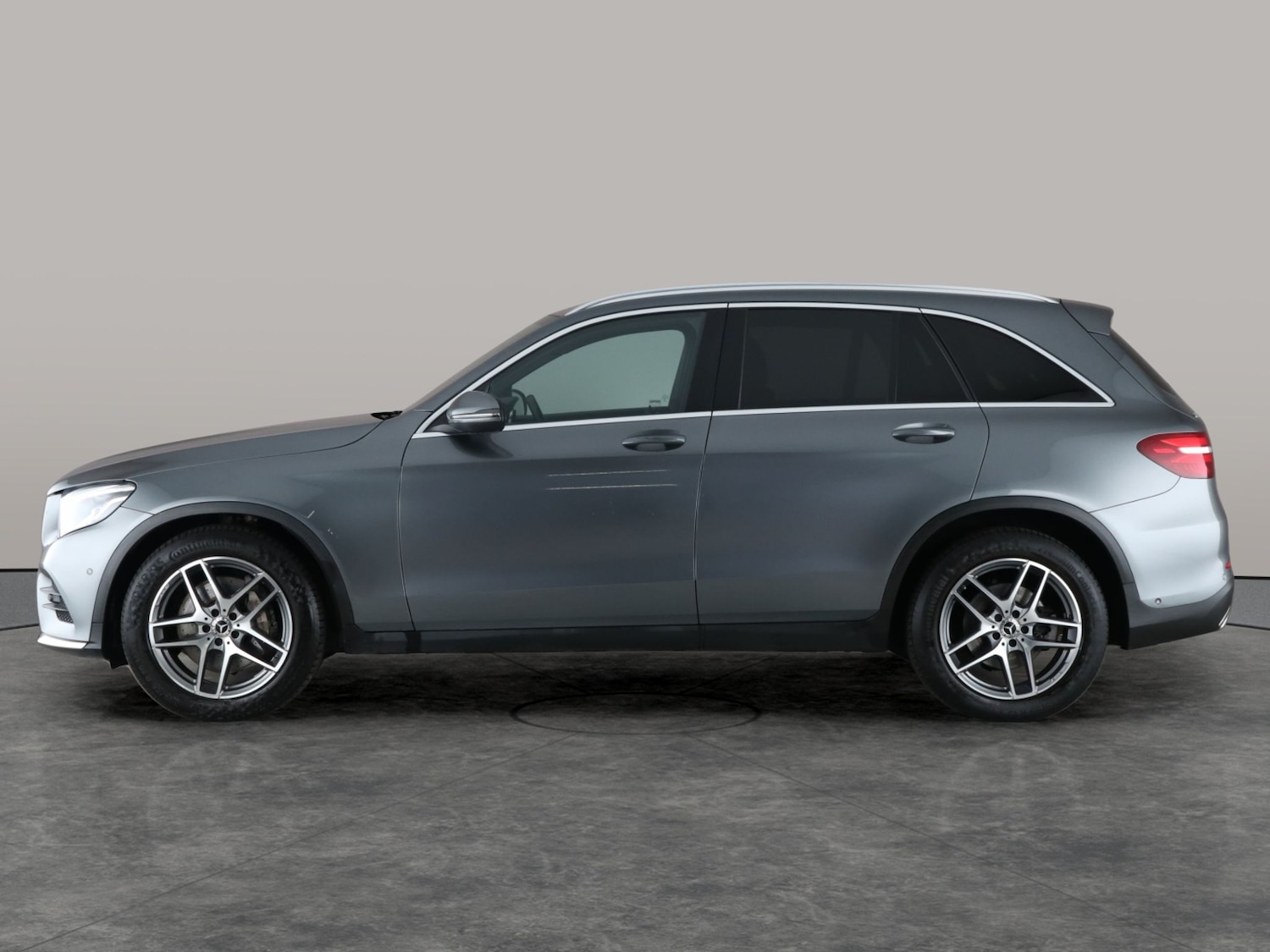 Used Mercedes-Benz GLC 2018 for sale - 76392140: Photo 17