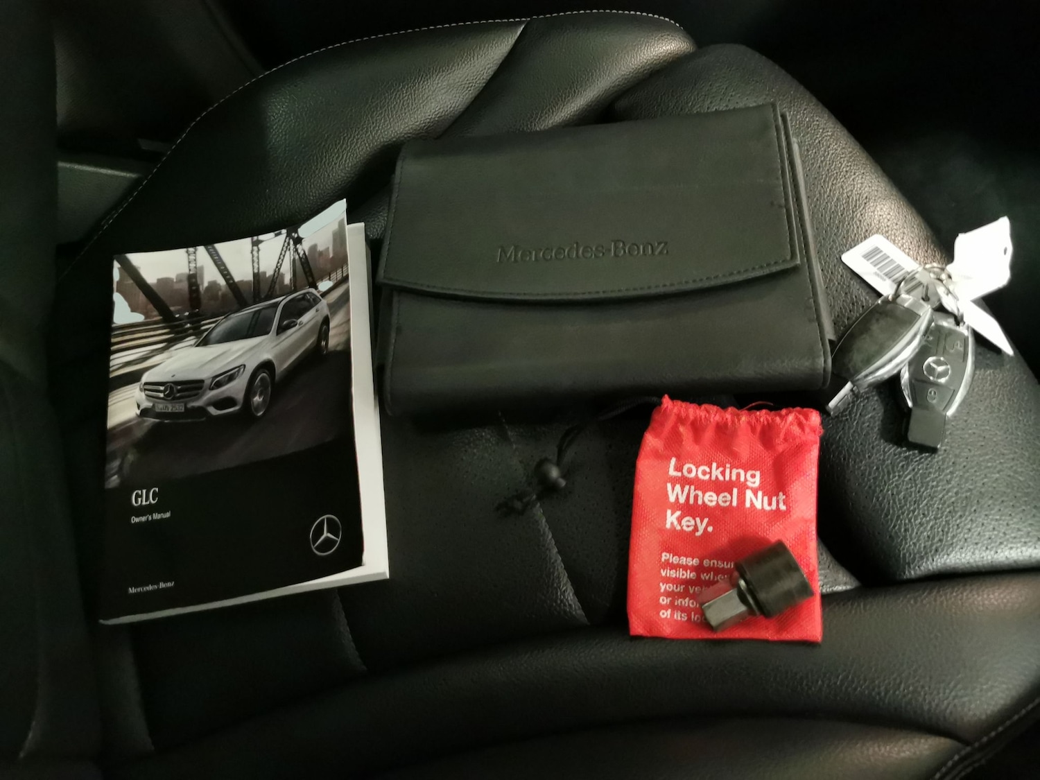 Used Mercedes-Benz GLC 2018 for sale - 76392140: Photo 38