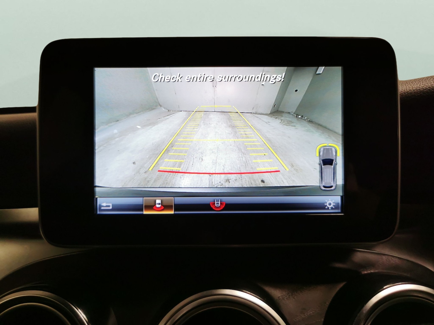 Used Mercedes-Benz GLC 2018 for sale - 76392140: Photo 7