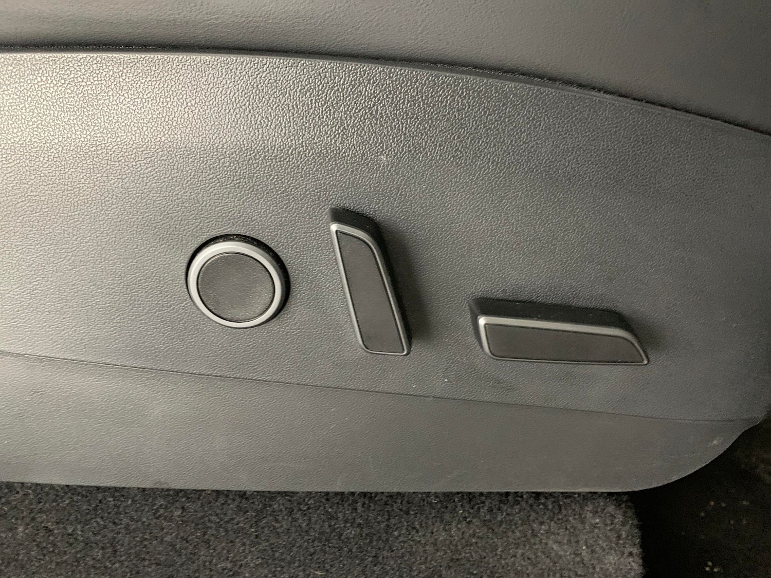 Used Tesla Model Y 2022 for sale - 76477609: Photo 26