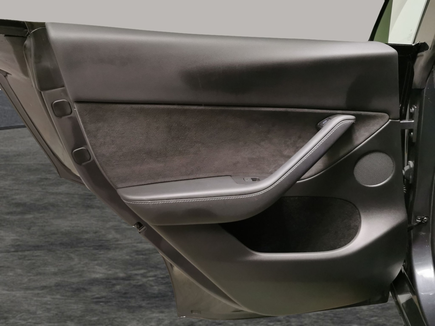 Used Tesla Model Y 2023 for sale - 76773854: Photo 28