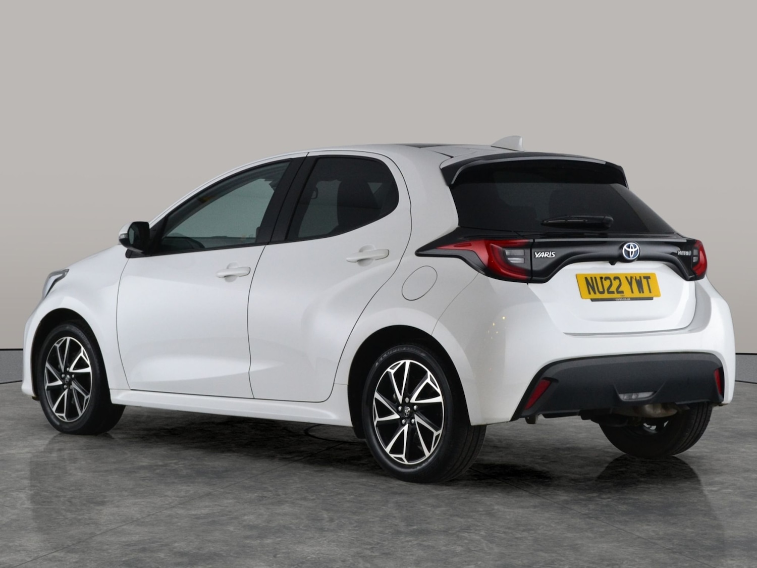 Used Toyota Yaris 2022 for sale - 76526567: Photo 9