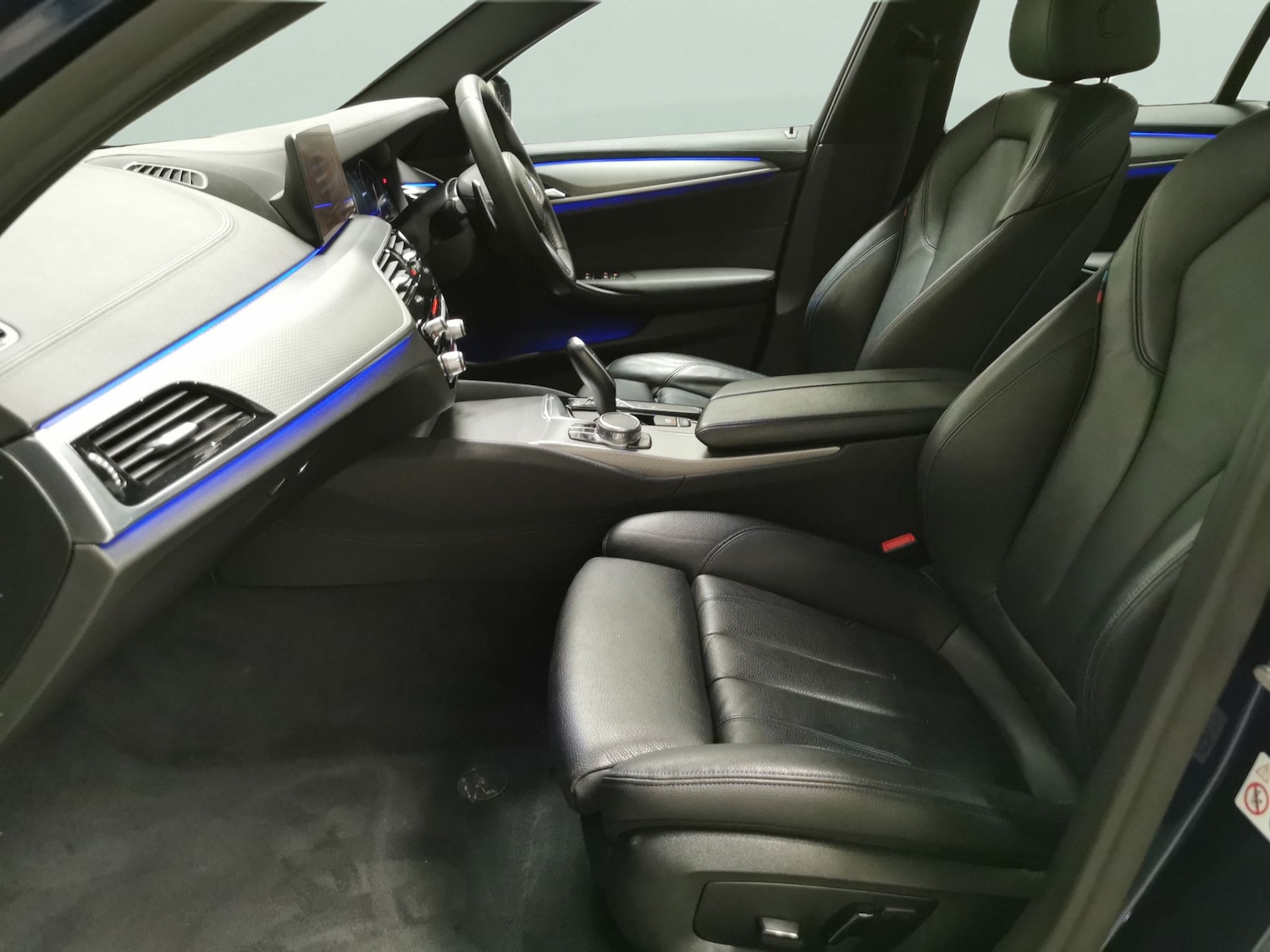 Used BMW 5 Series 2018 for sale - 77296533: Photo 4