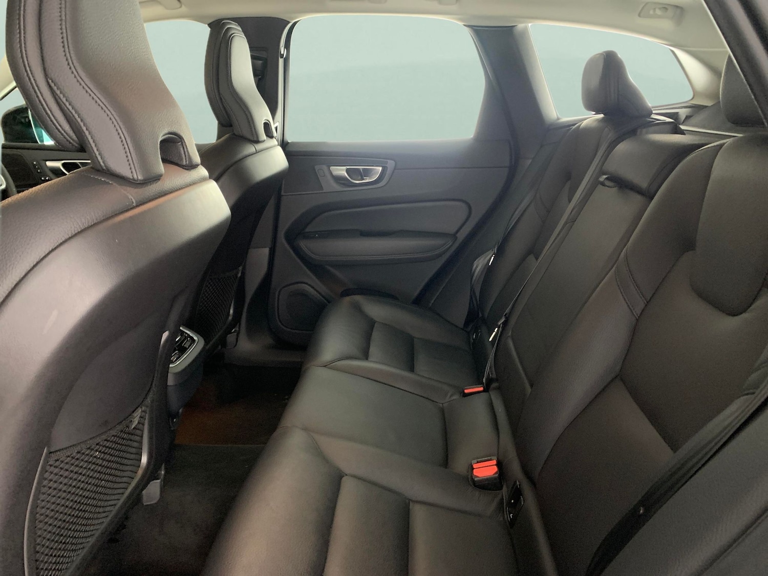 Used Volvo XC60 2023 for sale - 77058579: Photo 29