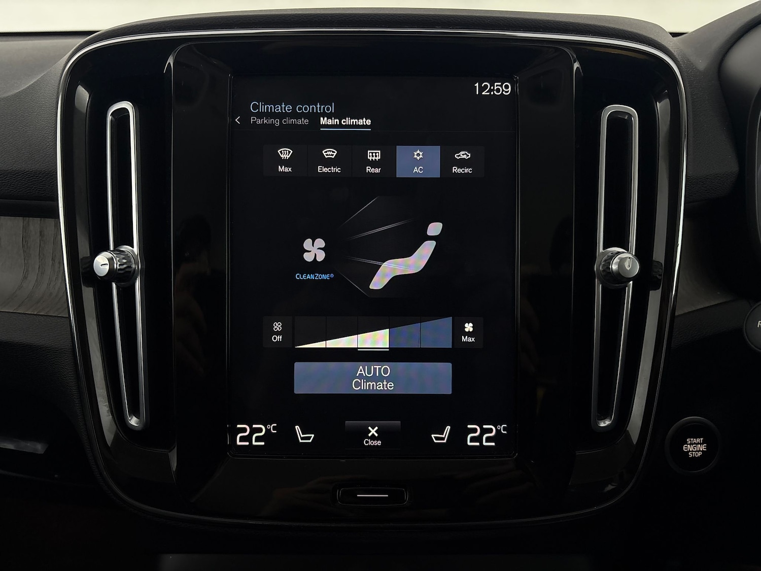 Used Volvo XC40 2020 for sale - 76969500: Photo 26