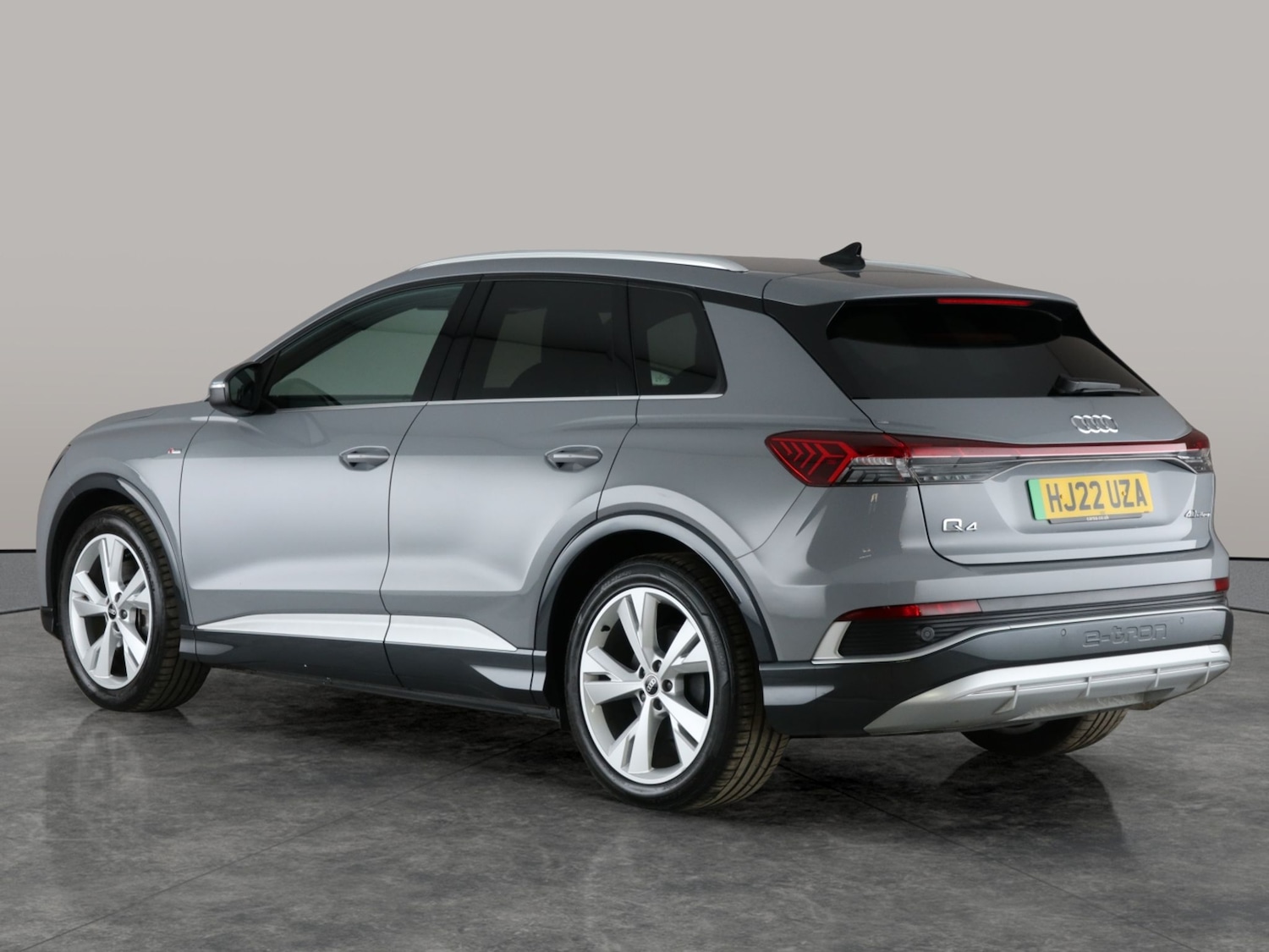 Used Audi Q4 e-tron 2022 for sale - 76704208: Photo 11