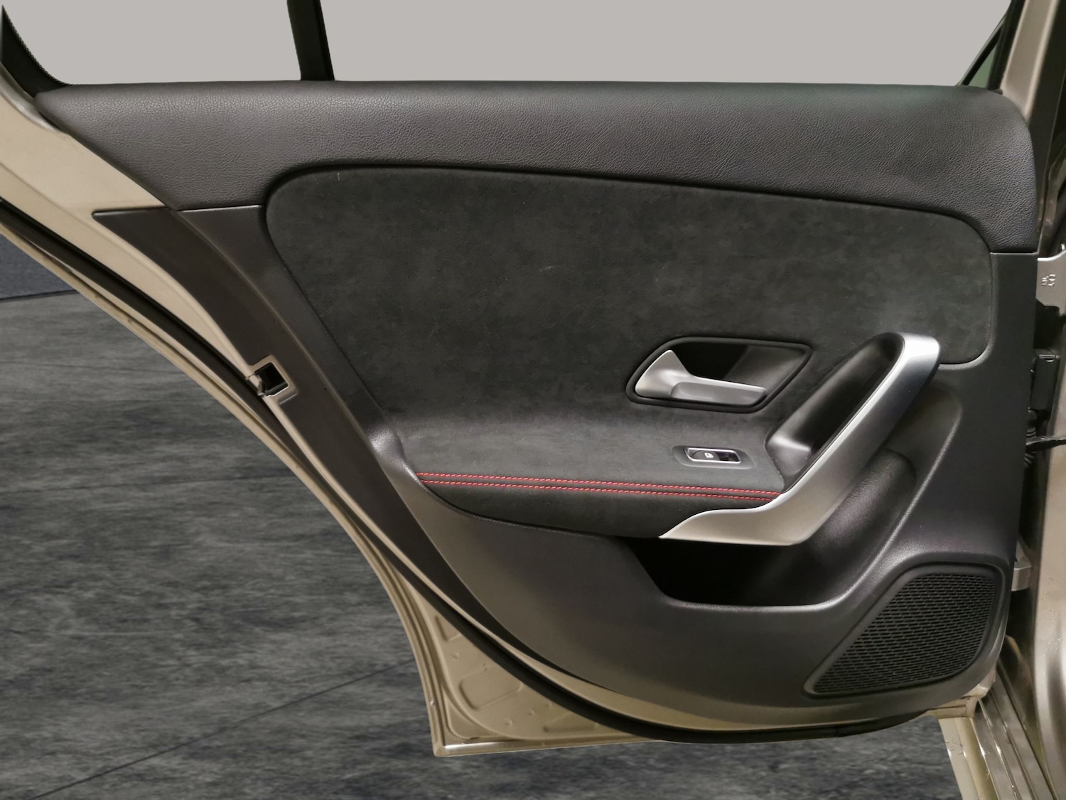 Used Mercedes-Benz A-Class 2020 for sale - 76777852: Photo 30