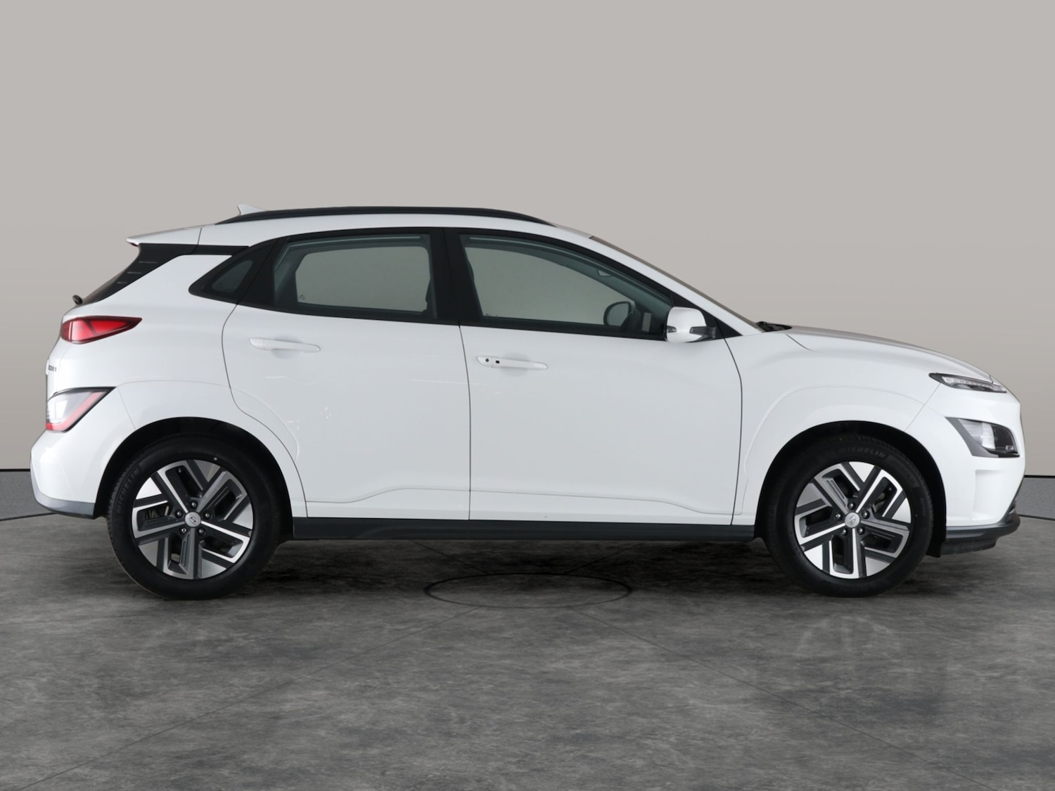Used Hyundai KONA 2021 for sale - 76568276: Photo 9