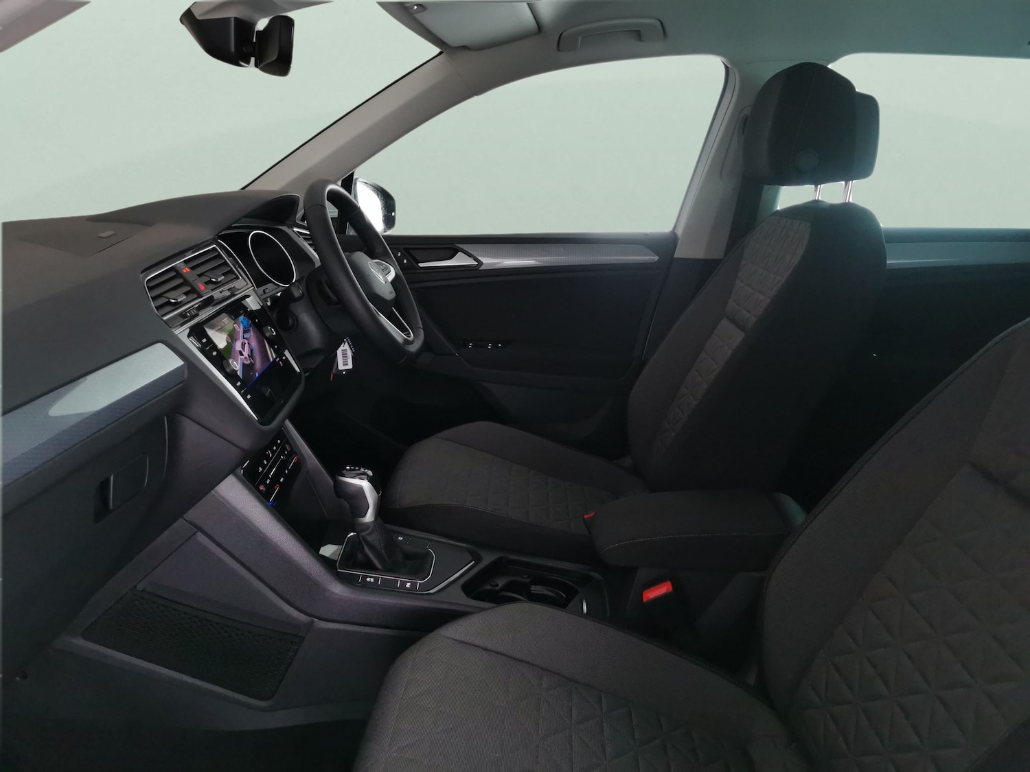 Used Volkswagen Tiguan 2023 for sale - 76853842: Photo 4