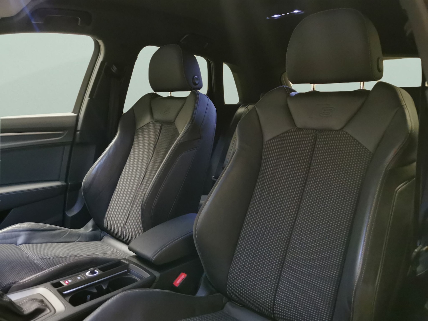 Used Audi Q3 2020 for sale - 76818988: Photo 14