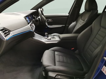 Used BMW 3 Series 2021 for sale - 76027378: Photo