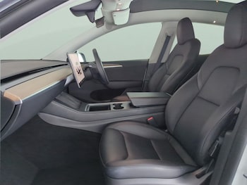 Used Tesla Model Y 2025 for sale - 78477339: Photo