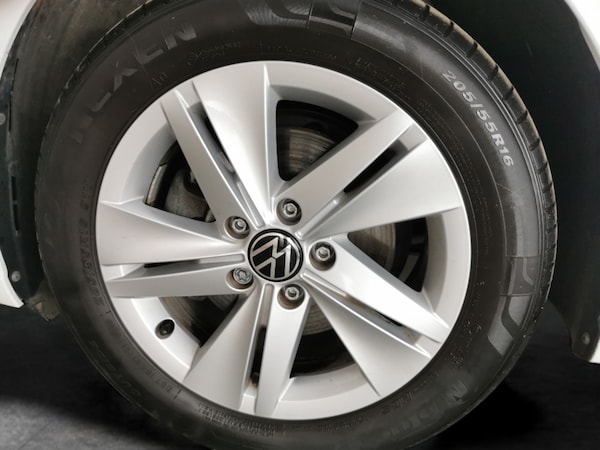 Used Volkswagen Golf 2023 for sale - 76274922: Photo 31