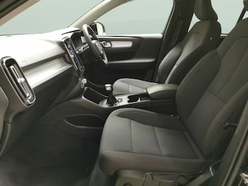 Used Volvo XC40 2020 for sale - 75666579: Photo