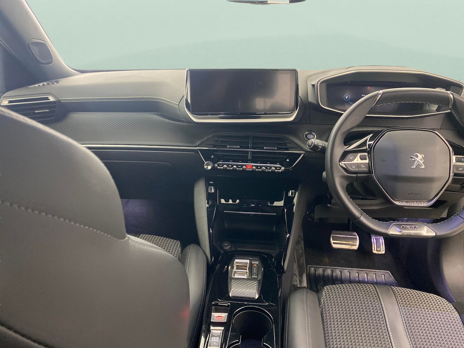 Used Peugeot 2008 2022 for sale - 77210869: Photo 4