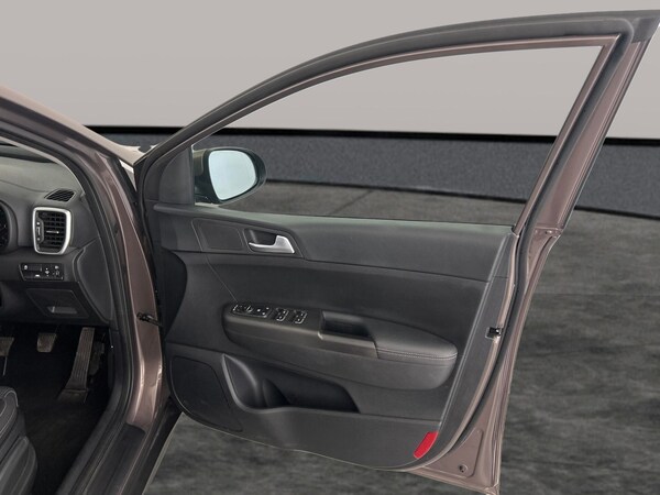 Used Kia Sportage 2021 for sale - 76178274: Photo 29