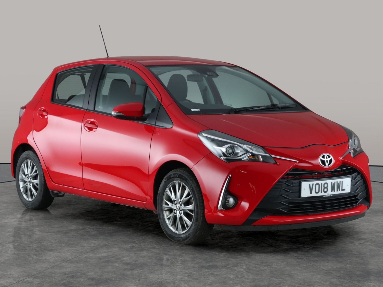 Used Toyota Yaris 2018 for sale - 76719822: Photo 8