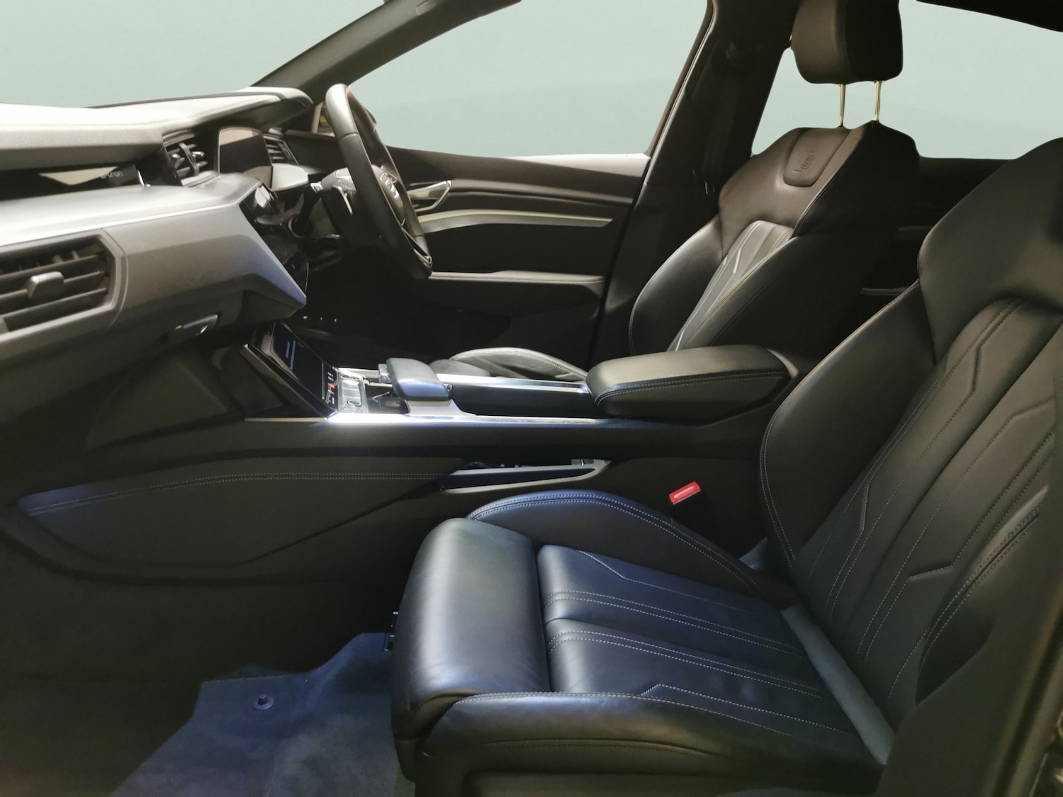 Used Audi e-tron 2022 for sale - 76173448: Photo 6