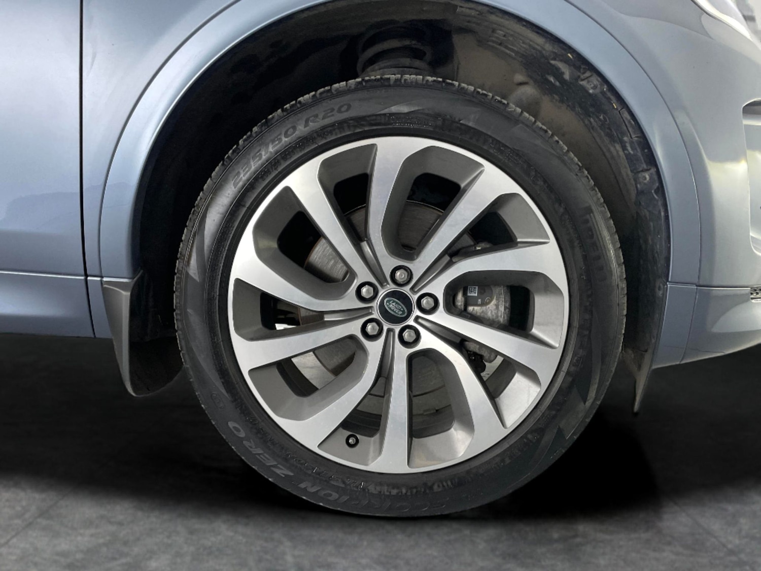 Used Land Rover Discovery Sport 2021 for sale - 76946620: Photo 33