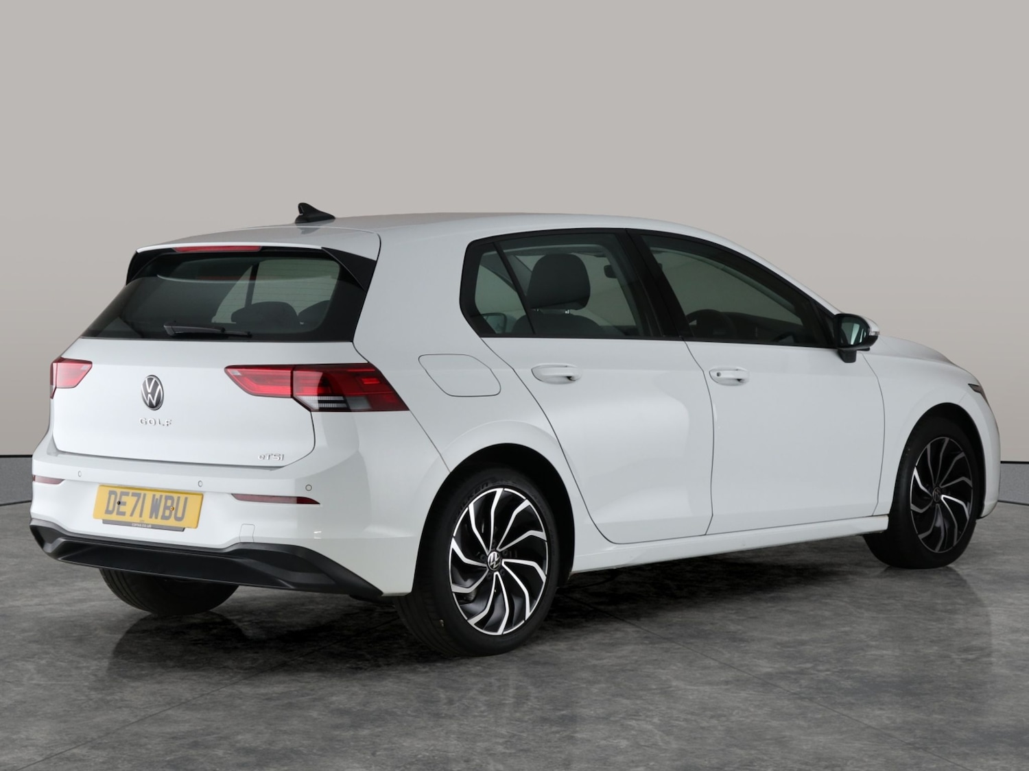 Used Volkswagen Golf 2021 for sale - 77083734: Photo 8