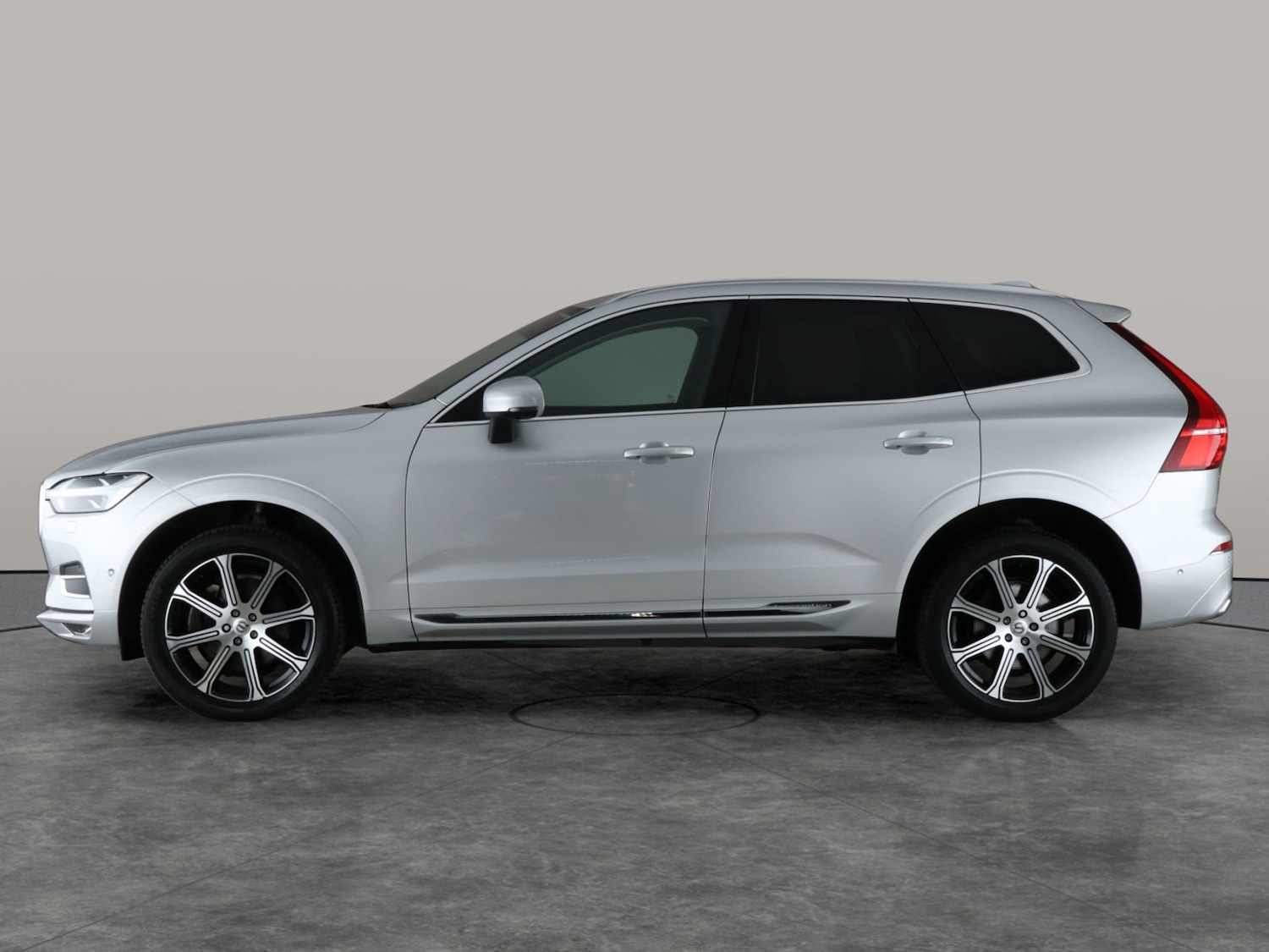 Used Volvo XC60 2019 for sale - 76928359: Photo 14