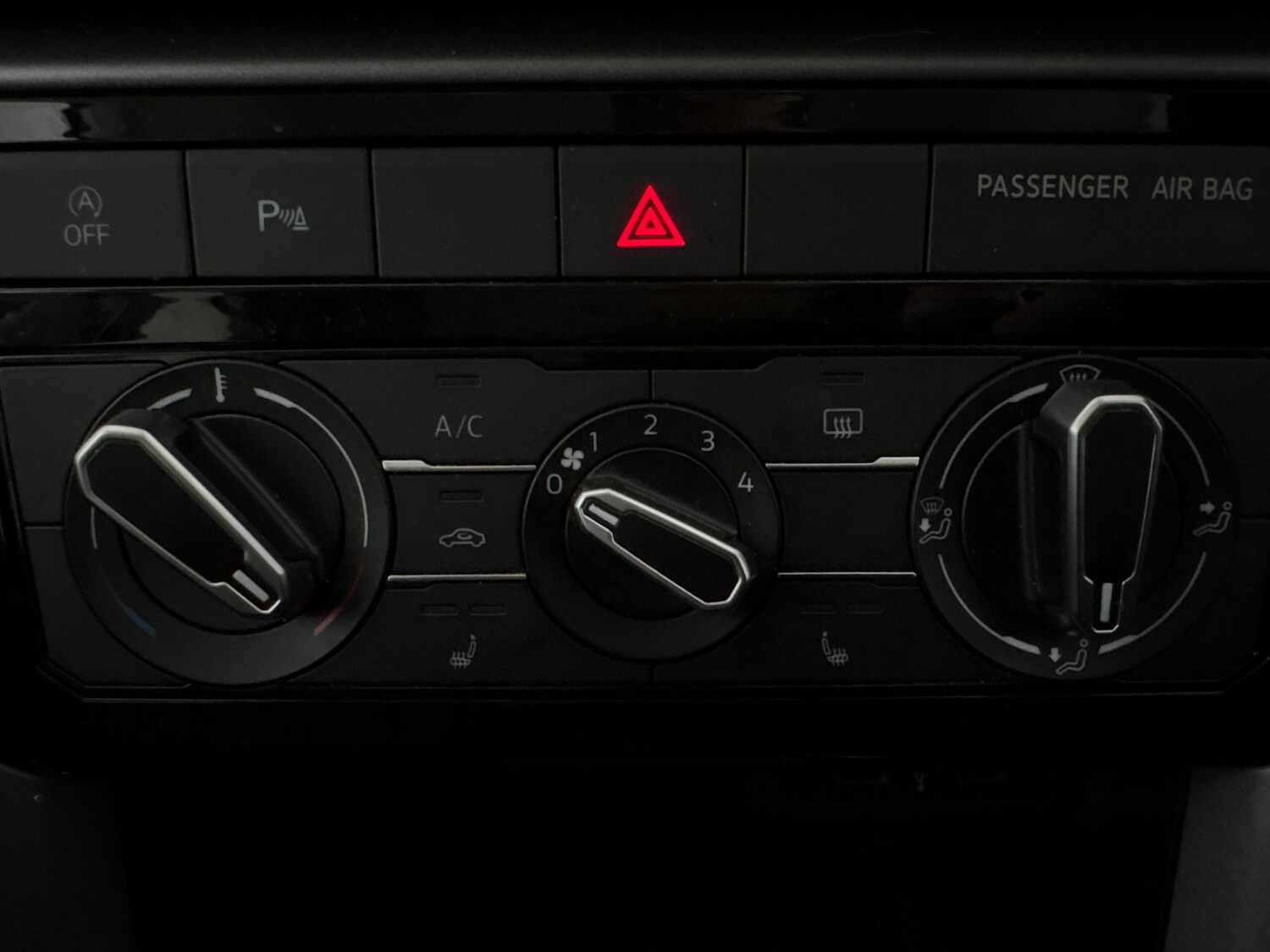 Used Volkswagen T-Cross 2022 for sale - 77916967: Photo 13