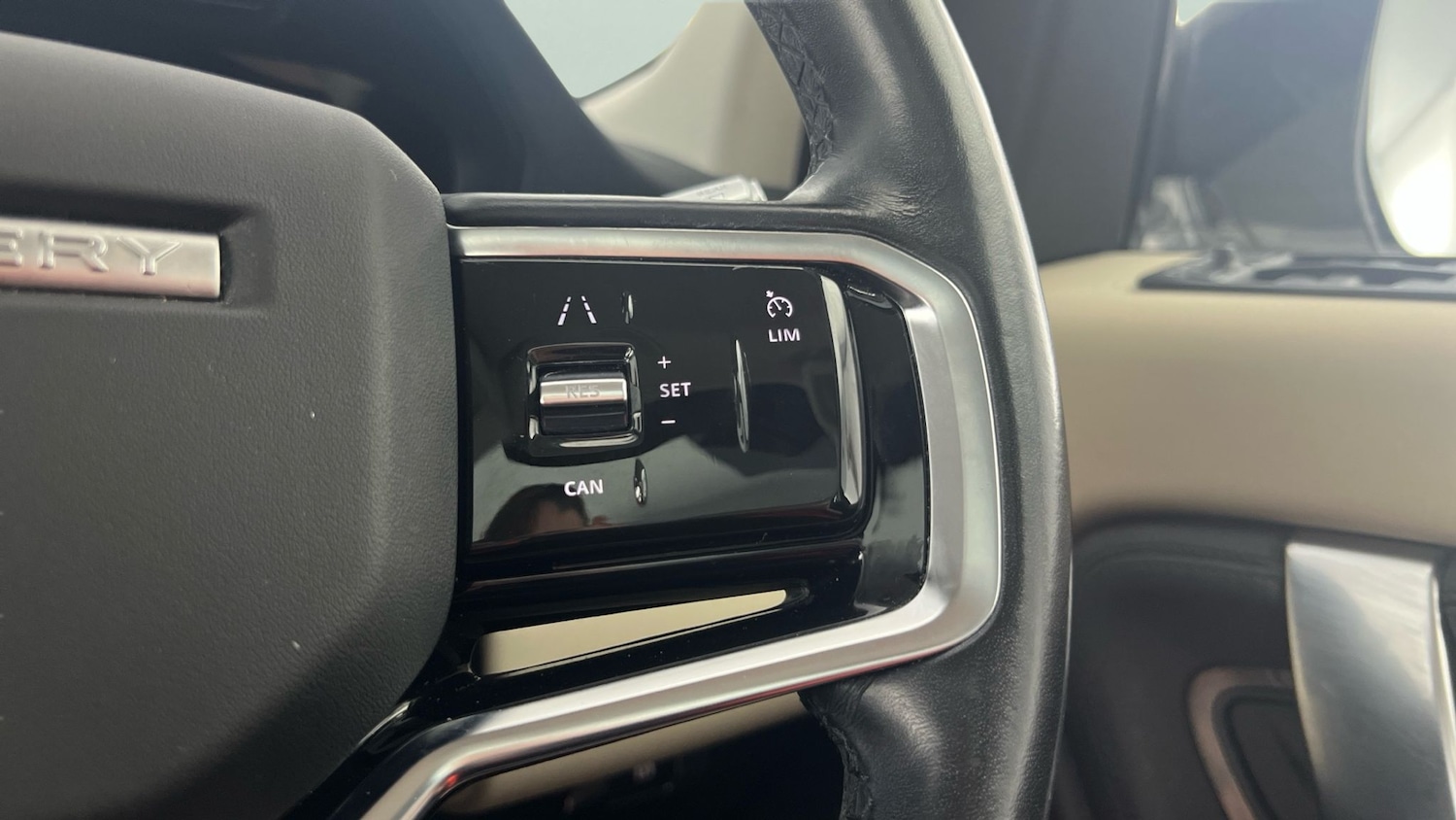 Used Land Rover Discovery Sport 2021 for sale - 76590017: Photo 22