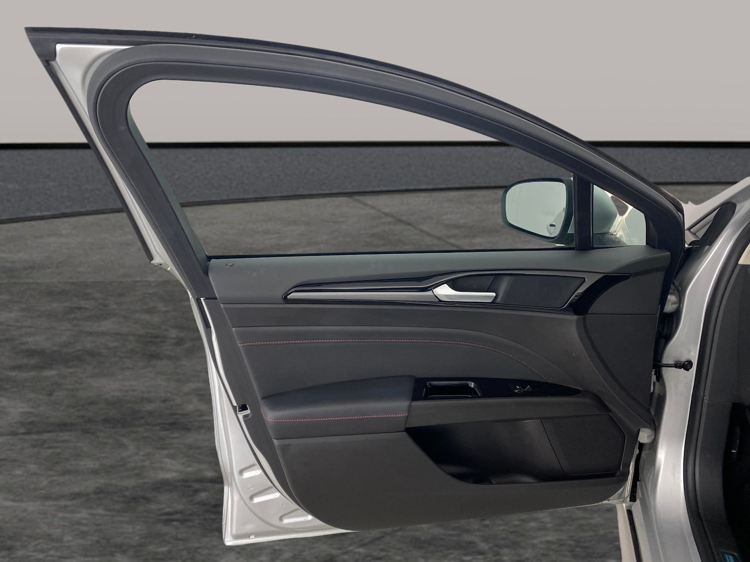 Used Ford Mondeo 2022 for sale - 78037114: Photo 23